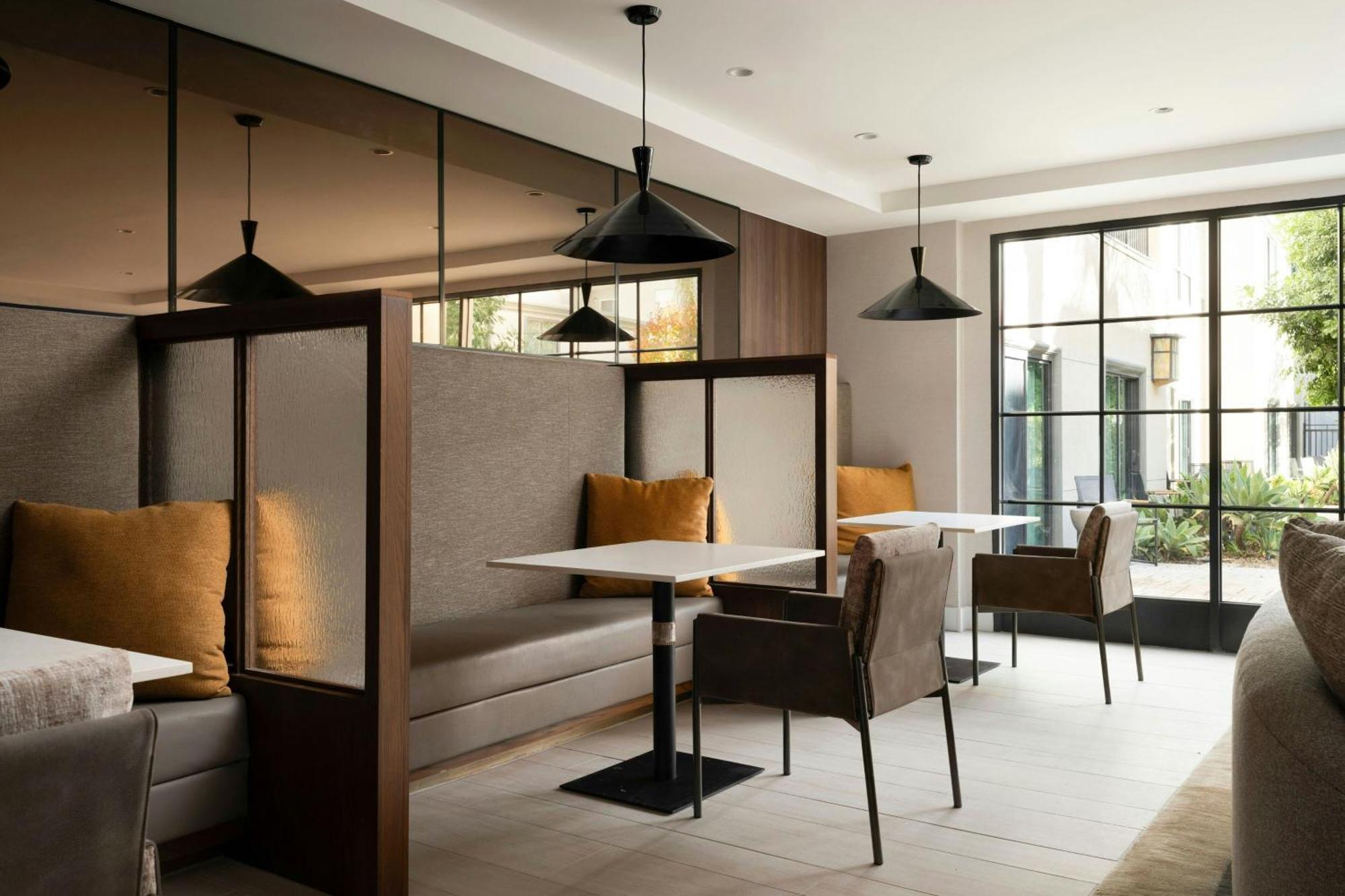 Courtyard By Marriott Los Angeles Pasadena Old Town Eksteriør bilde