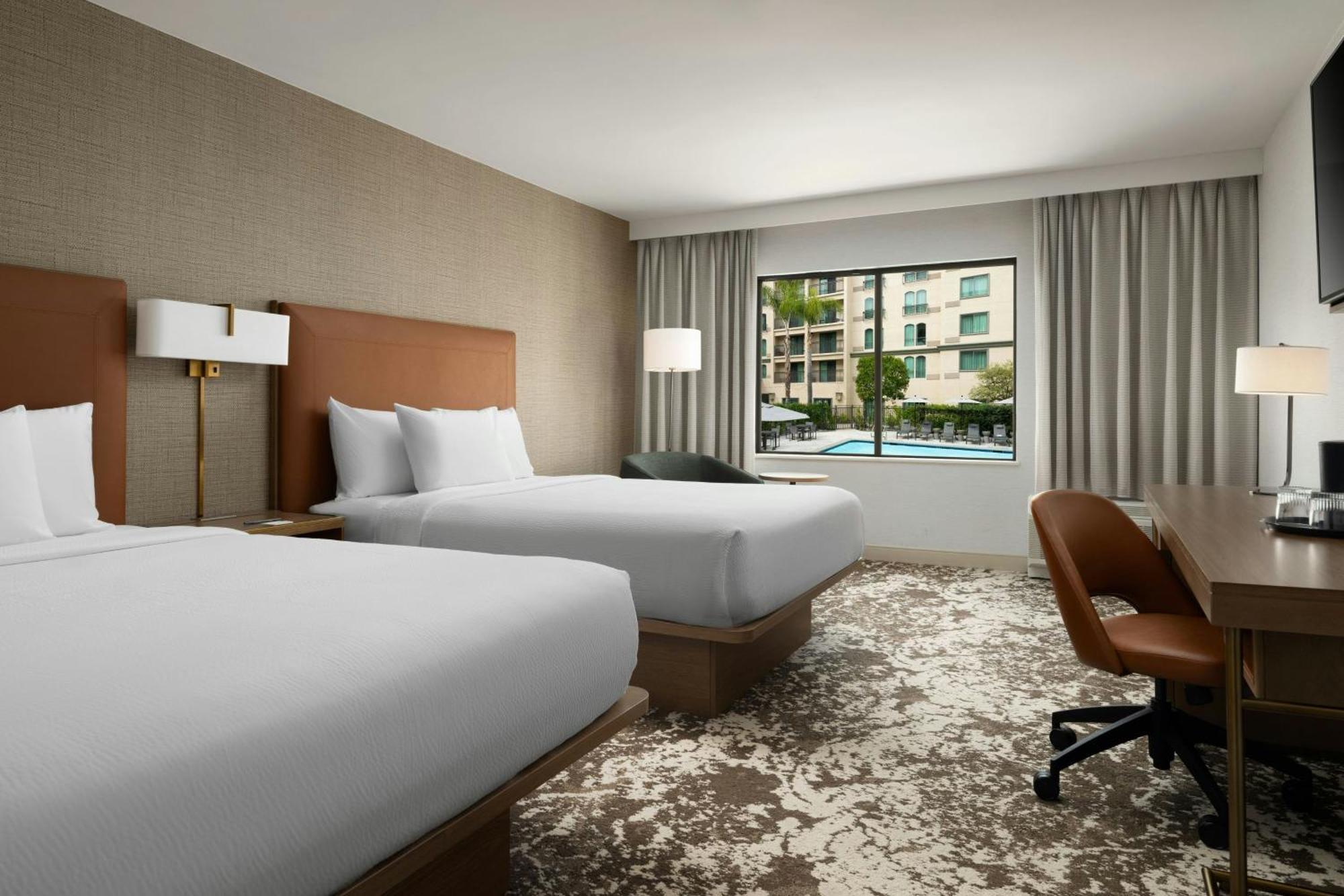 Courtyard By Marriott Los Angeles Pasadena Old Town Eksteriør bilde
