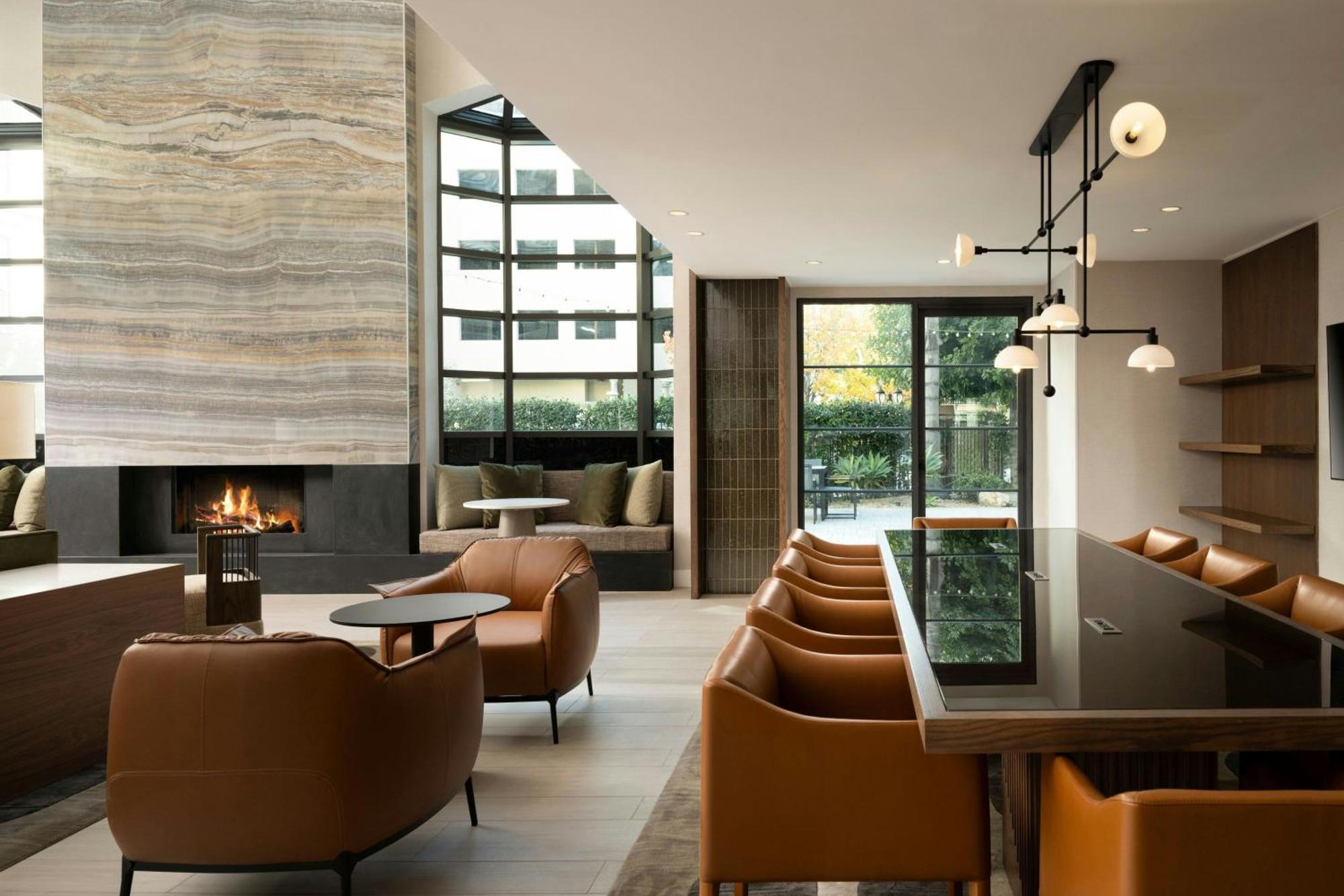 Courtyard By Marriott Los Angeles Pasadena Old Town Eksteriør bilde