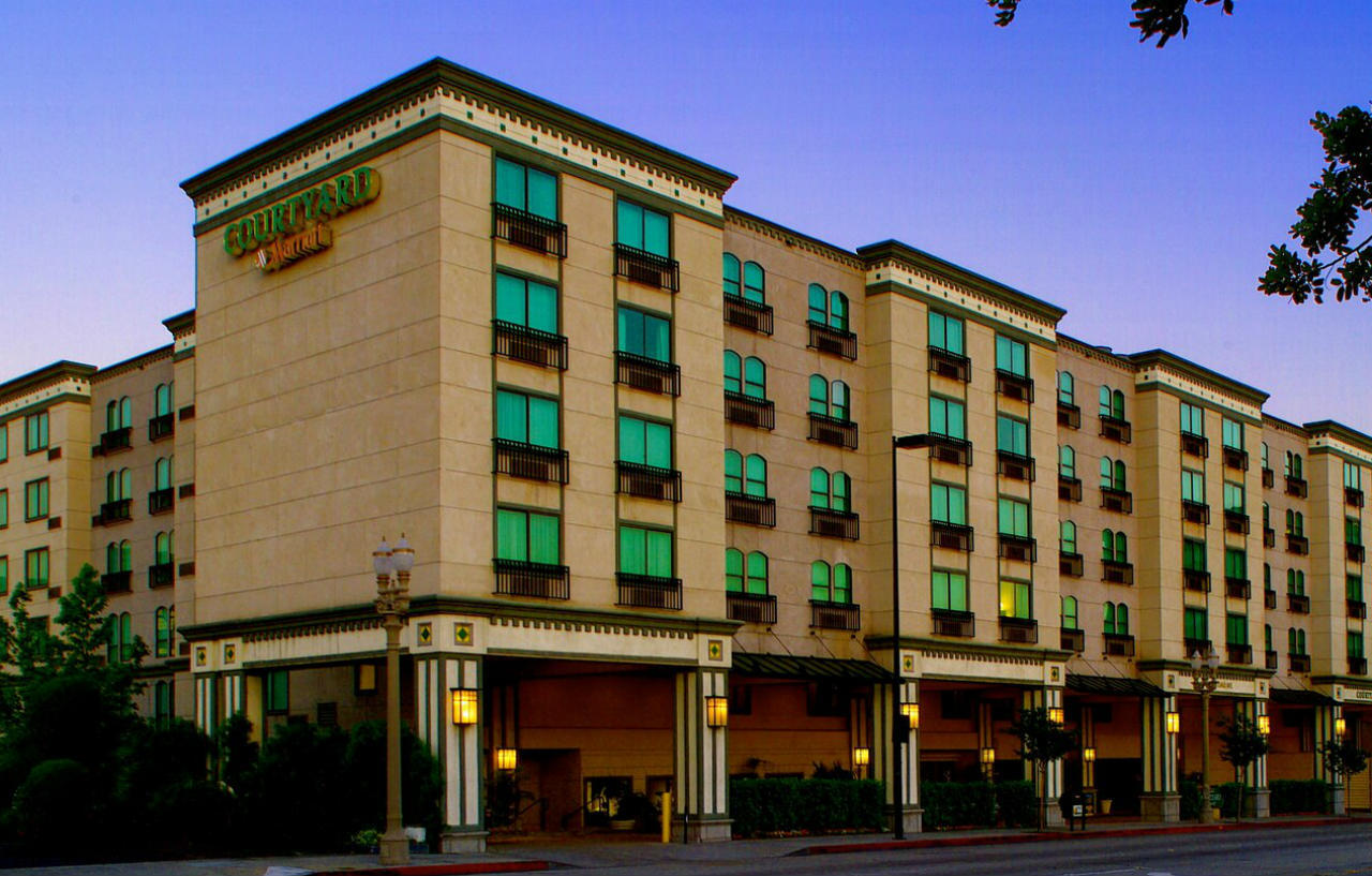 Courtyard By Marriott Los Angeles Pasadena Old Town Eksteriør bilde